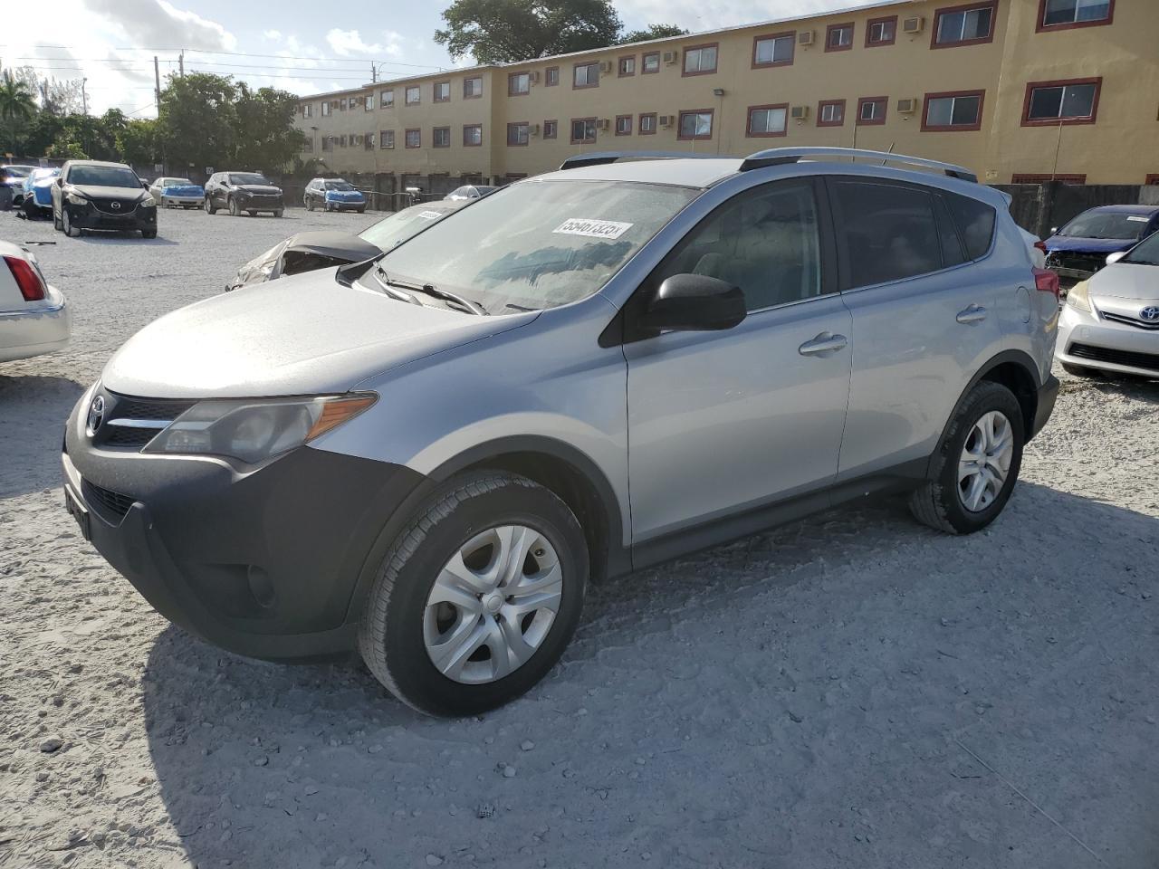 2015 TOYOTA RAV4