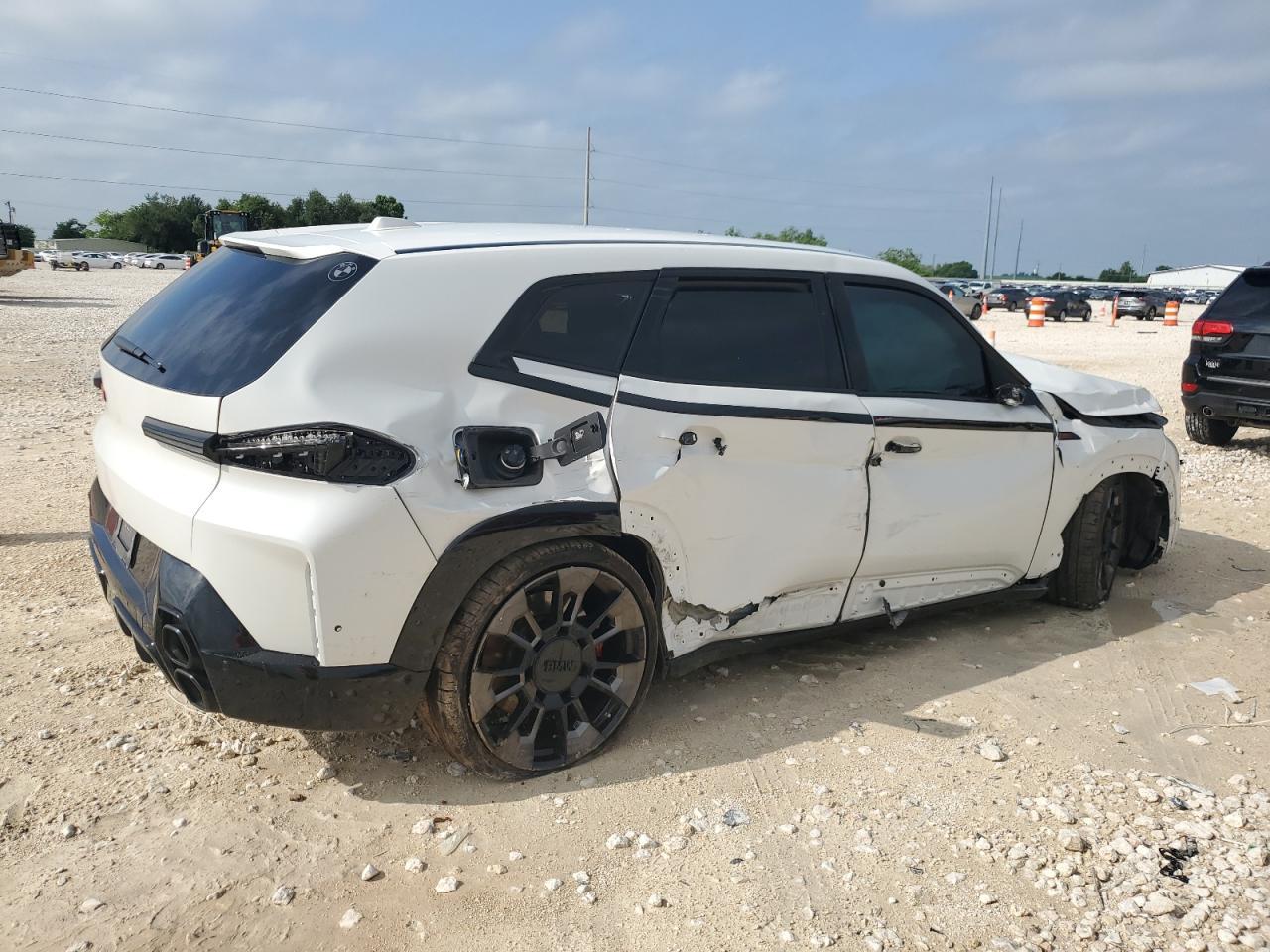 2024 BMW Xm