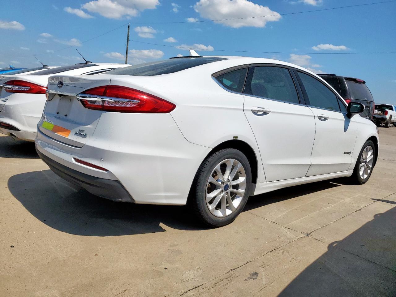 2019 FORD FUSION