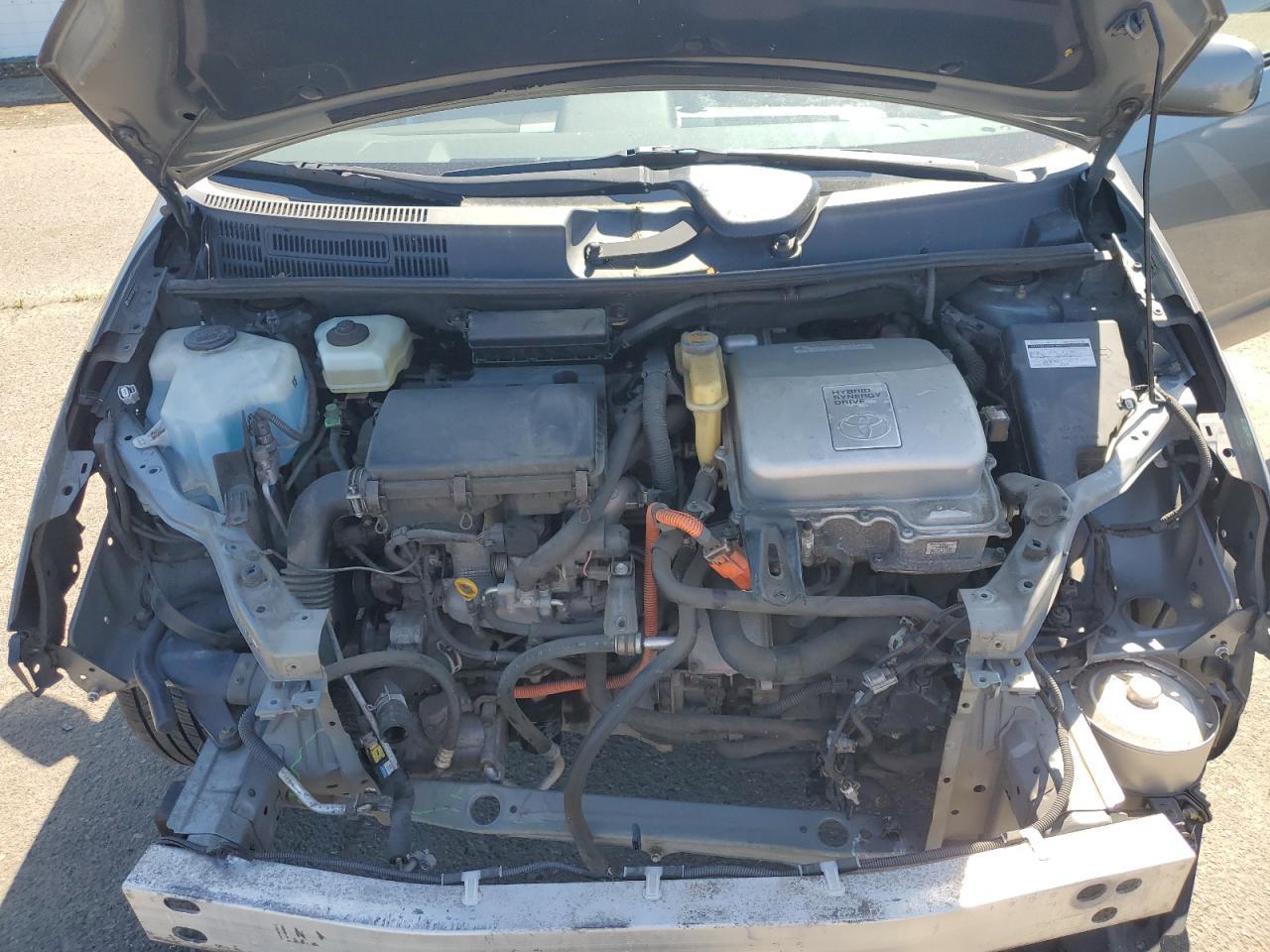 2004 TOYOTA PRIUS