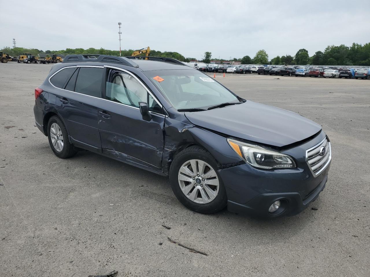 2017 SUBARU Outback