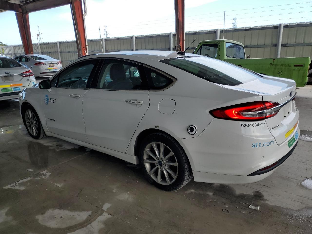 2017 FORD FUSION