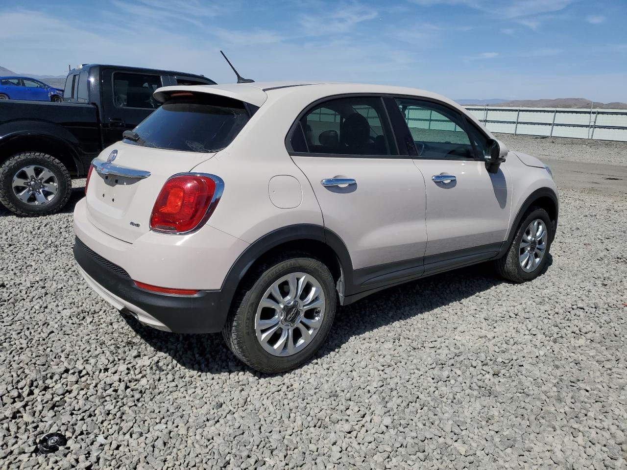 2016 FIAT 500X