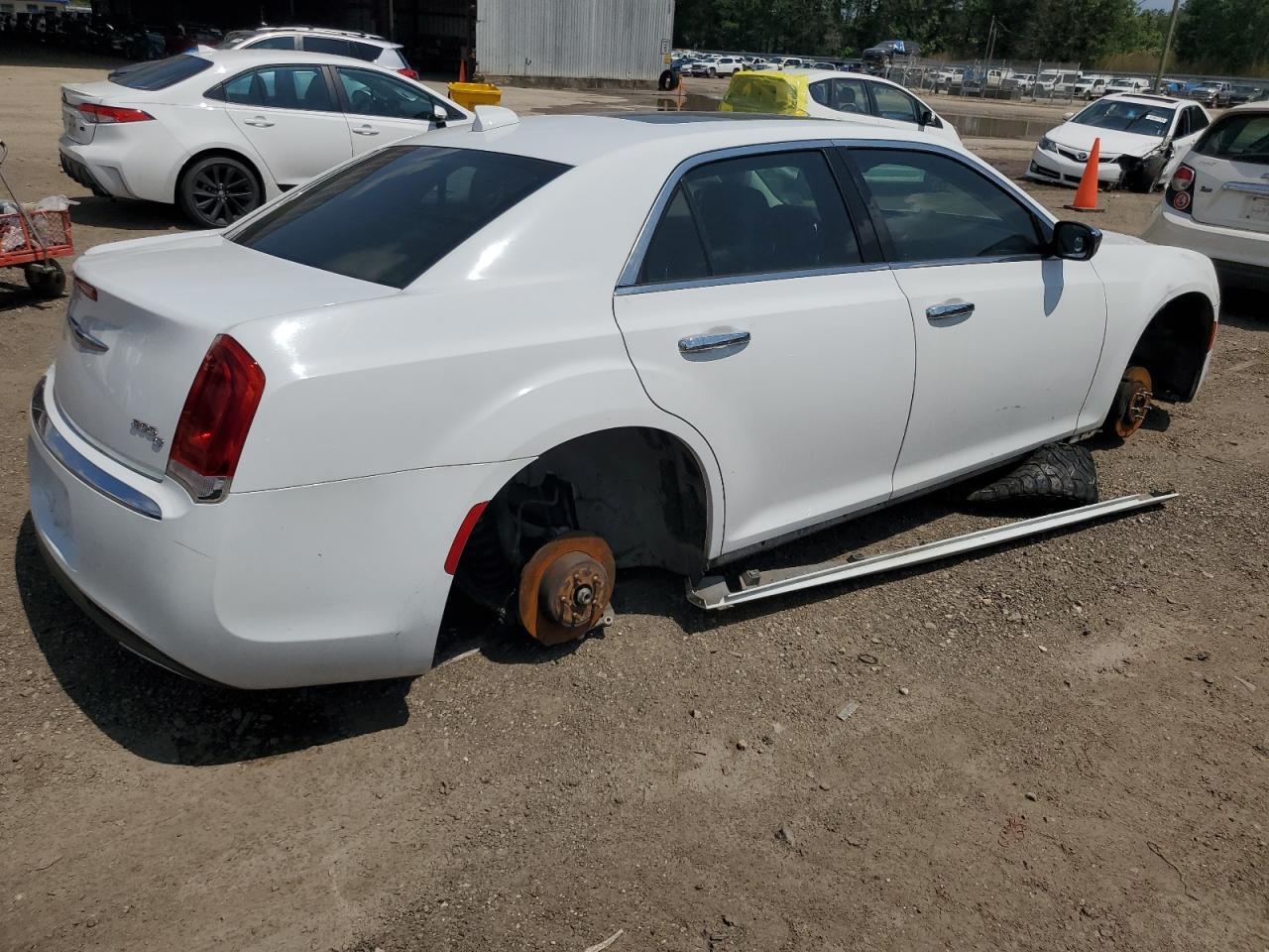 2016 CHRYSLER 300