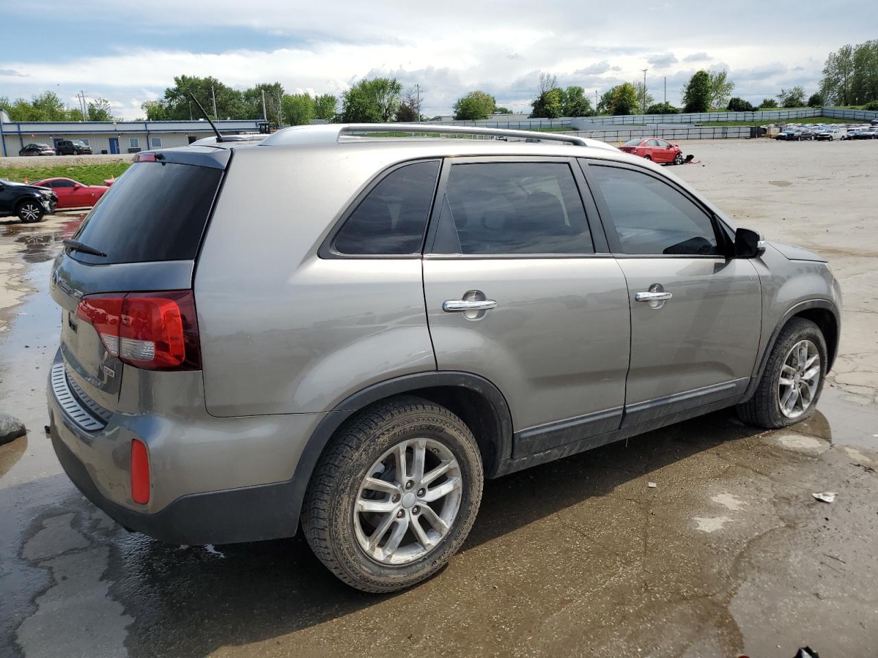 2015 KIA SORENTO
