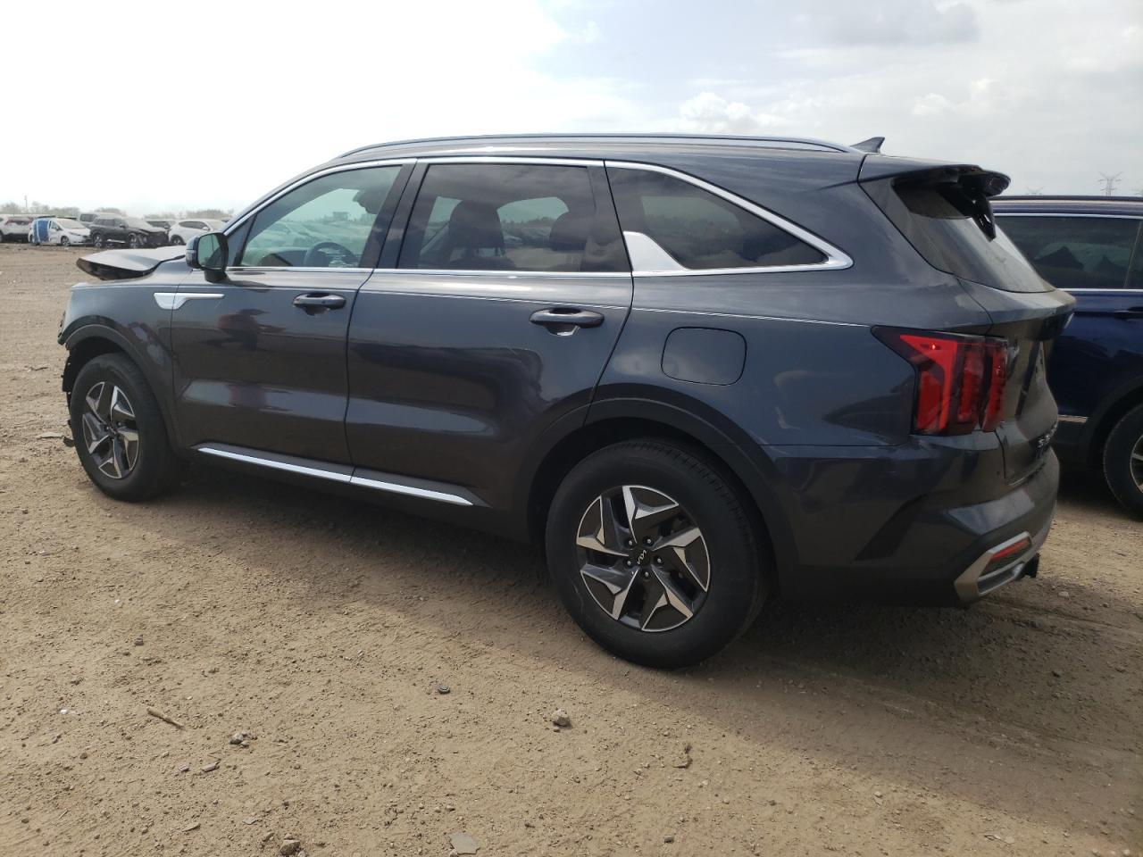 2022 KIA SORENTO