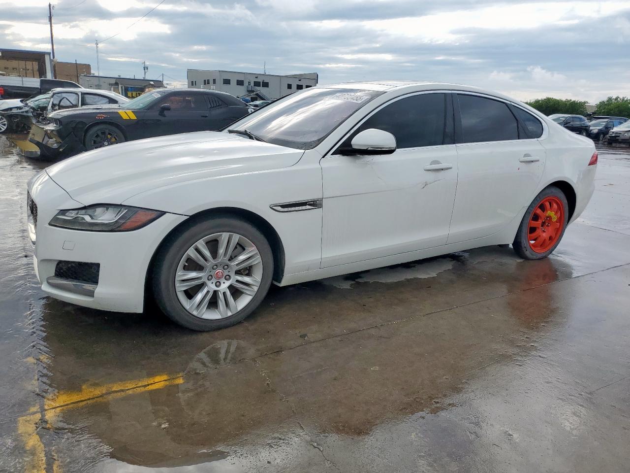 2016 JAGUAR XF