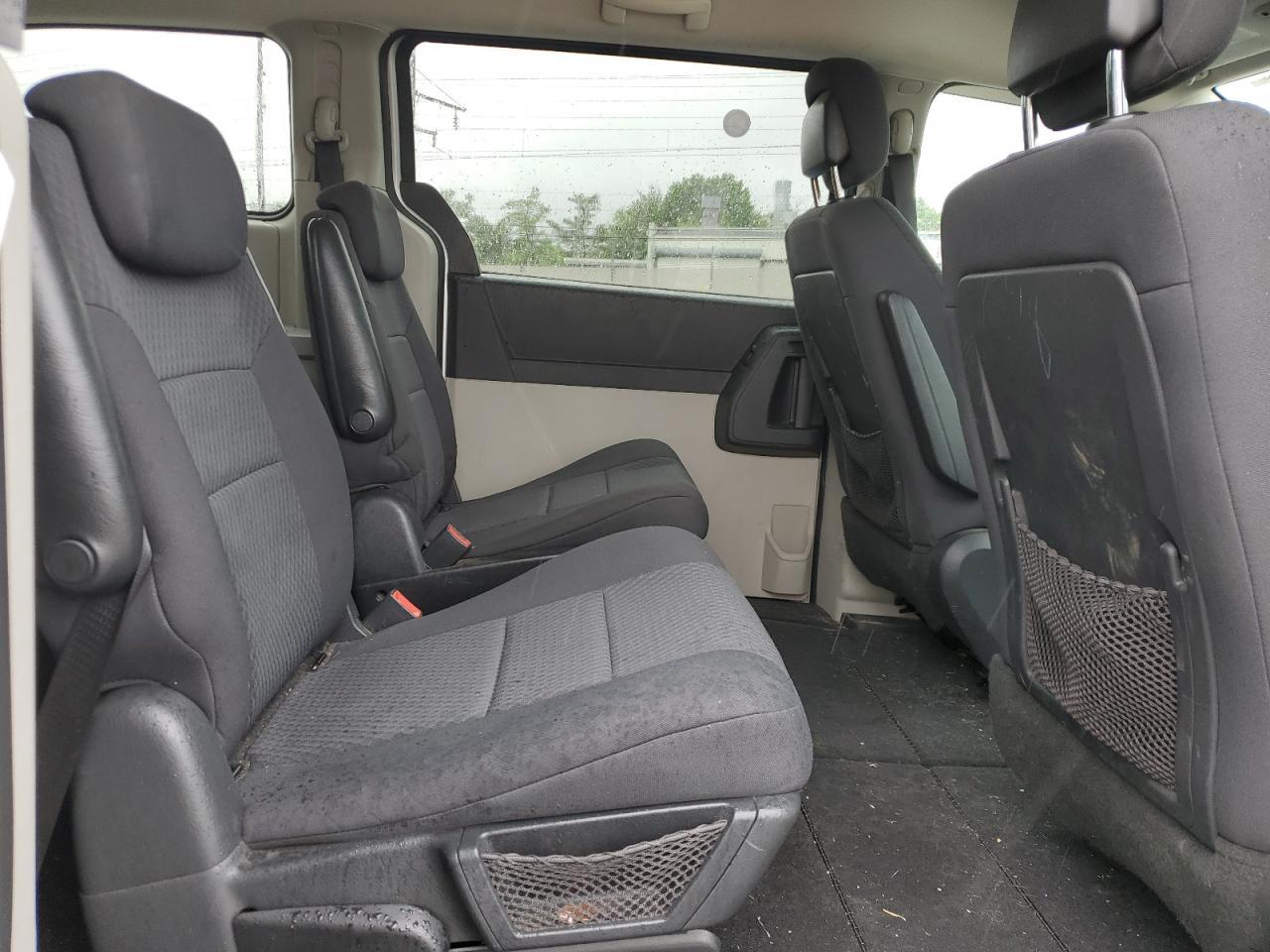 2010 DODGE GRAND CARAVAN