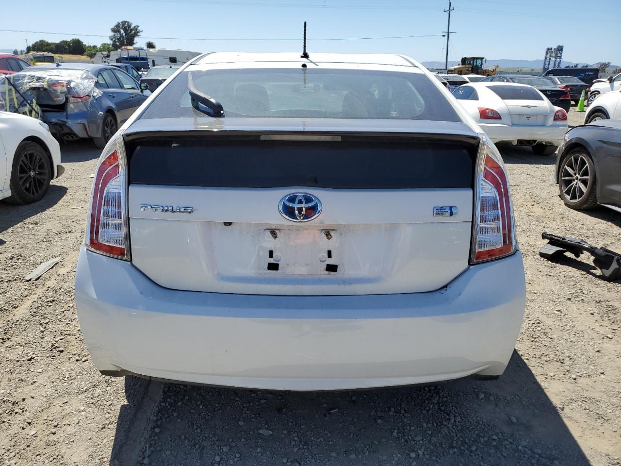 2015 TOYOTA PRIUS