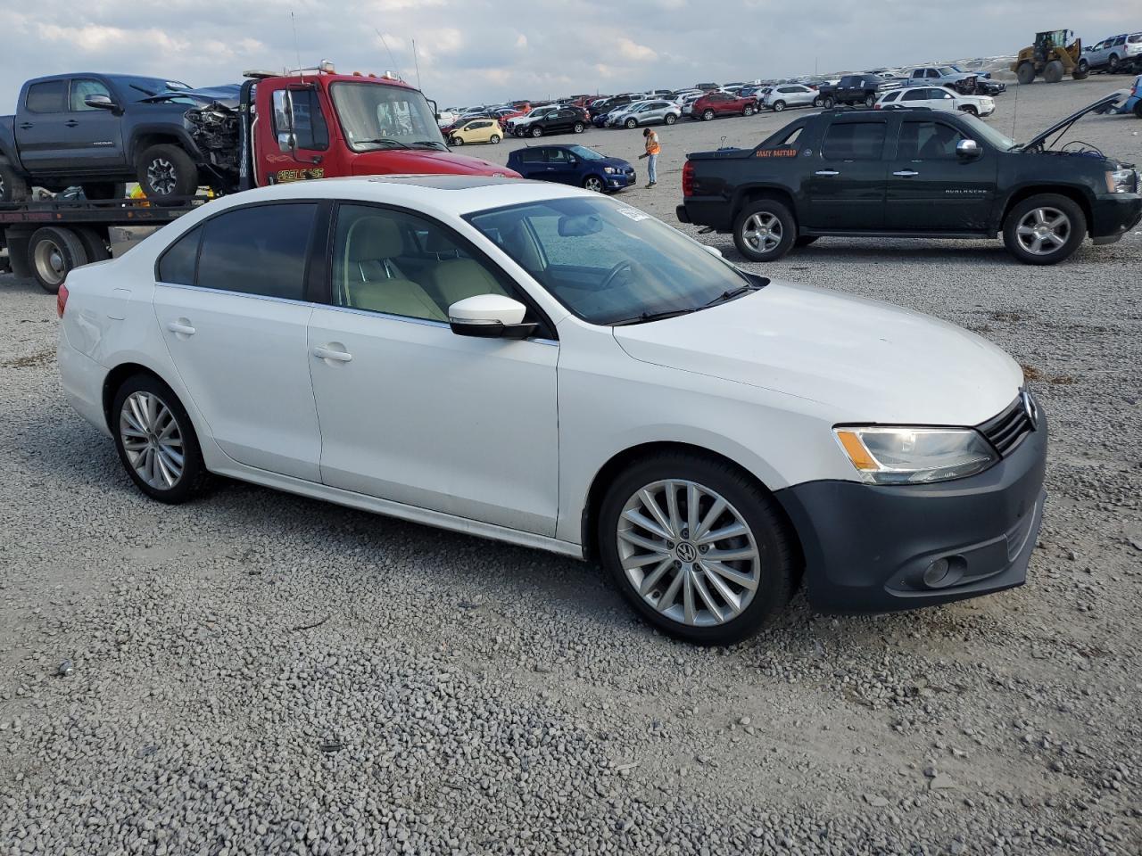 2011 VOLKSWAGEN JETTA
