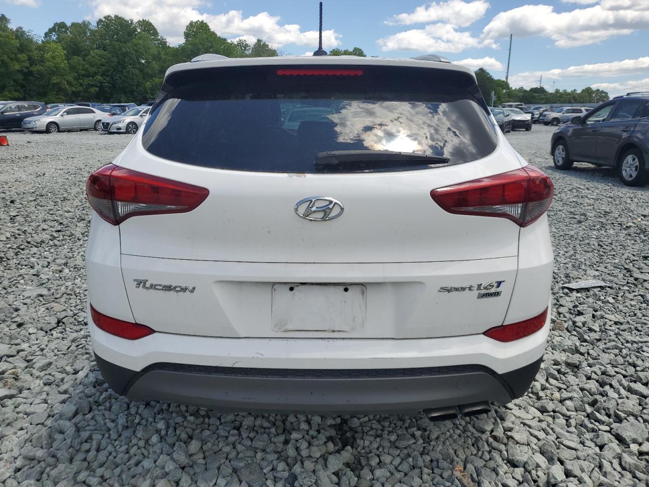 2016 HYUNDAI TUCSON