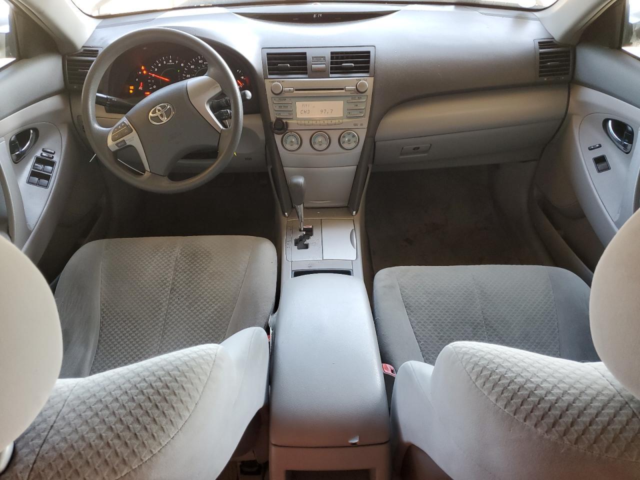 2009 TOYOTA CAMRY