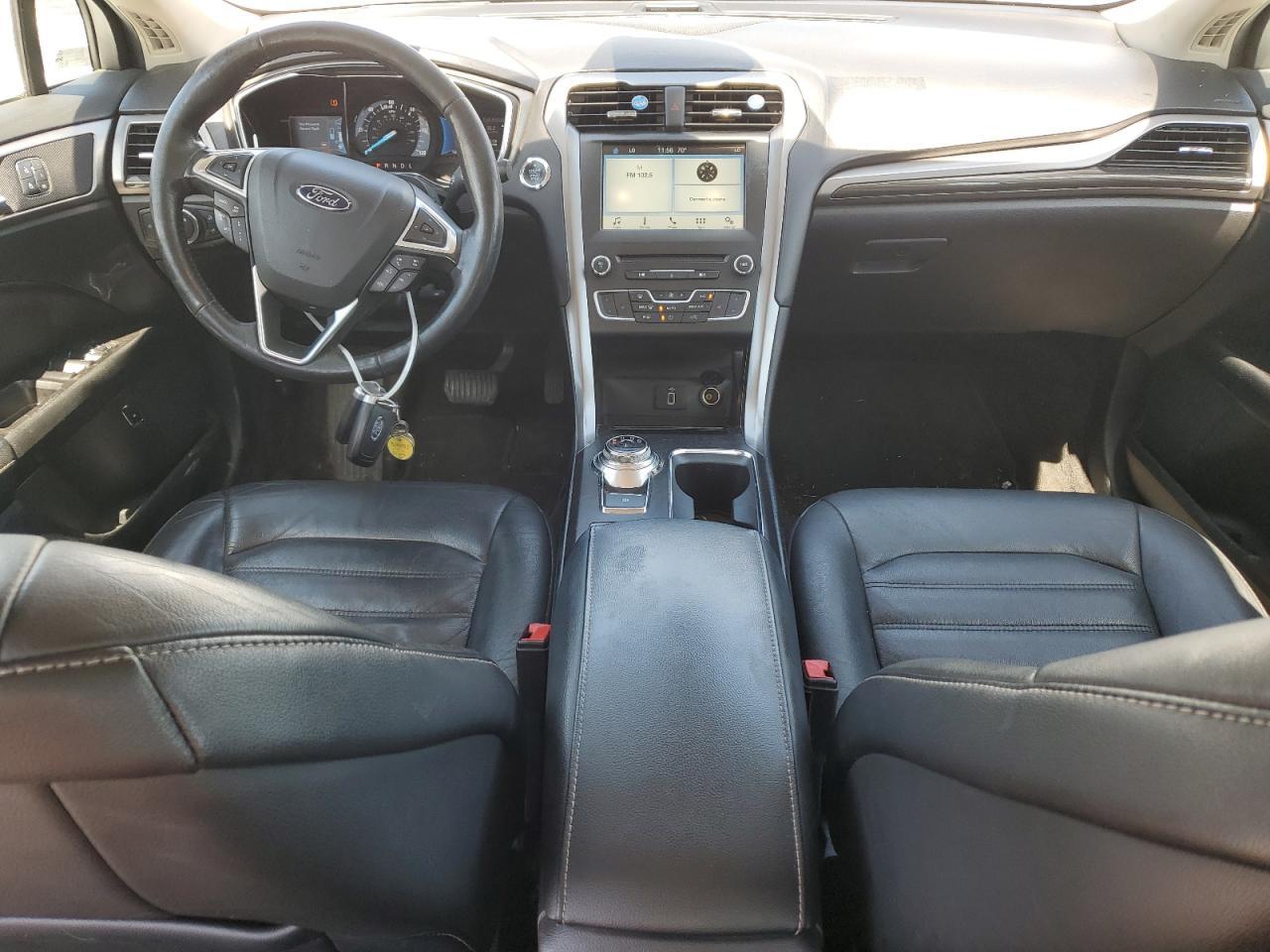2017 FORD FUSION