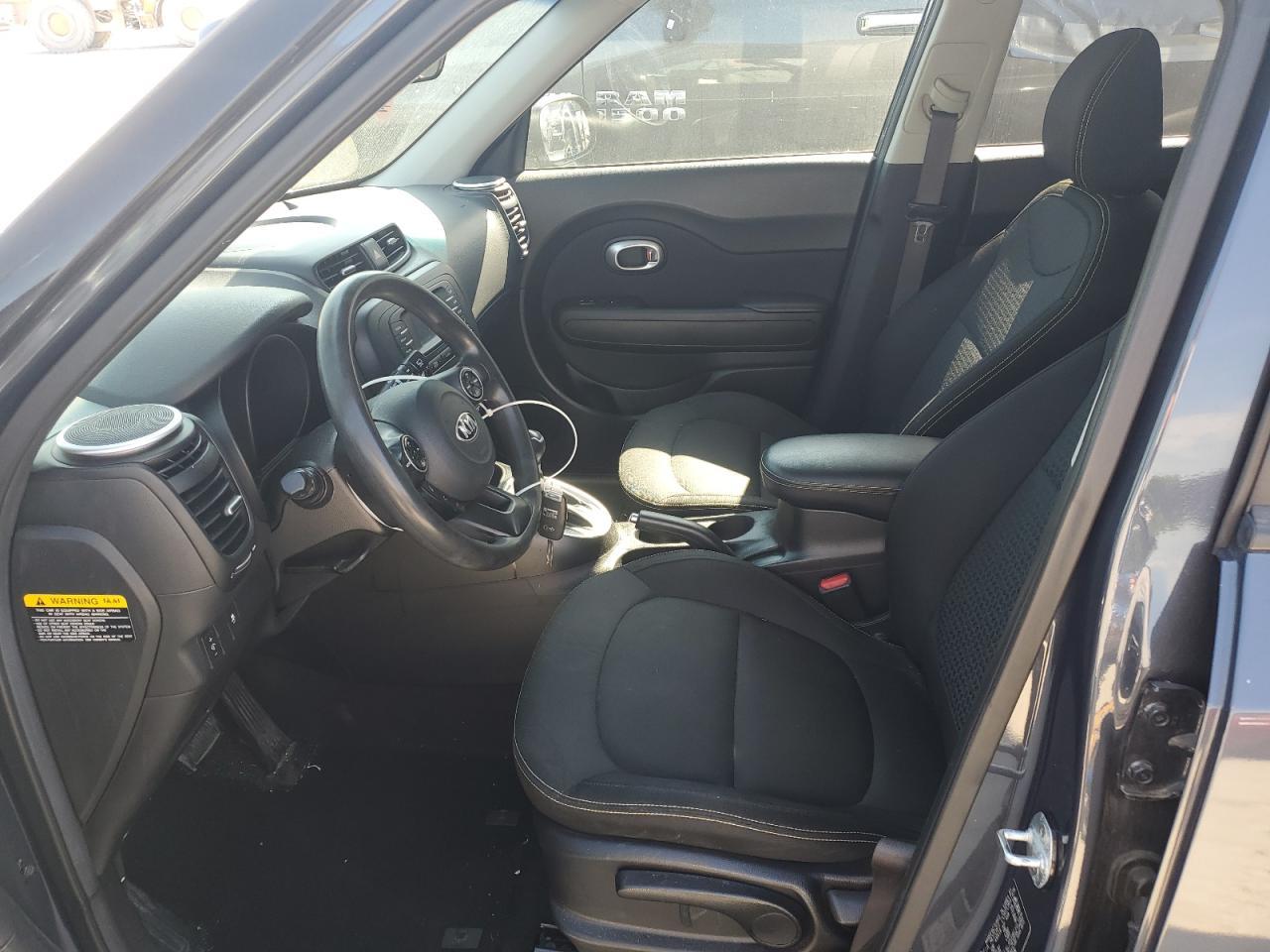 2016 KIA SOUL