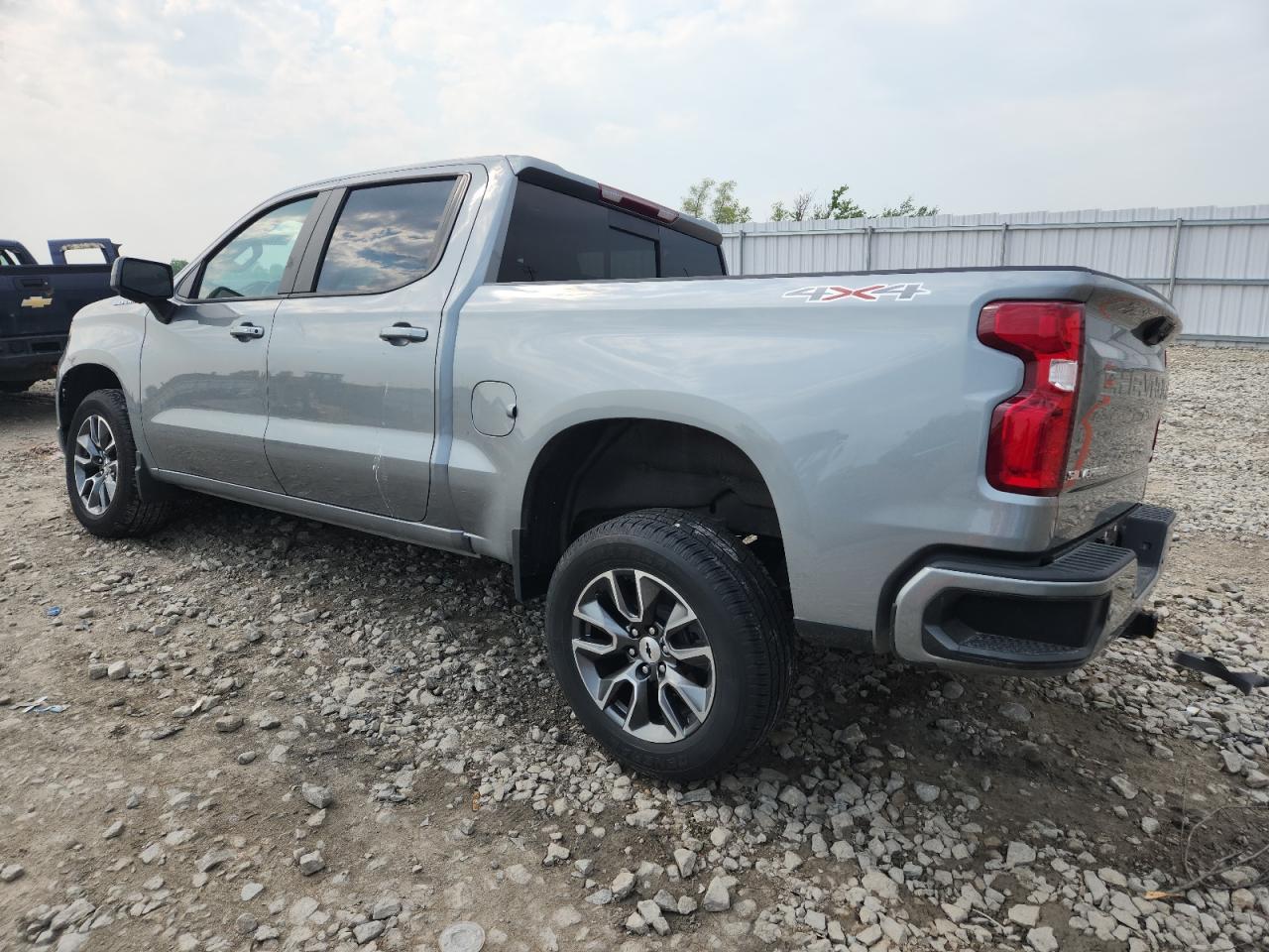 2024 CHEVROLET Silverado