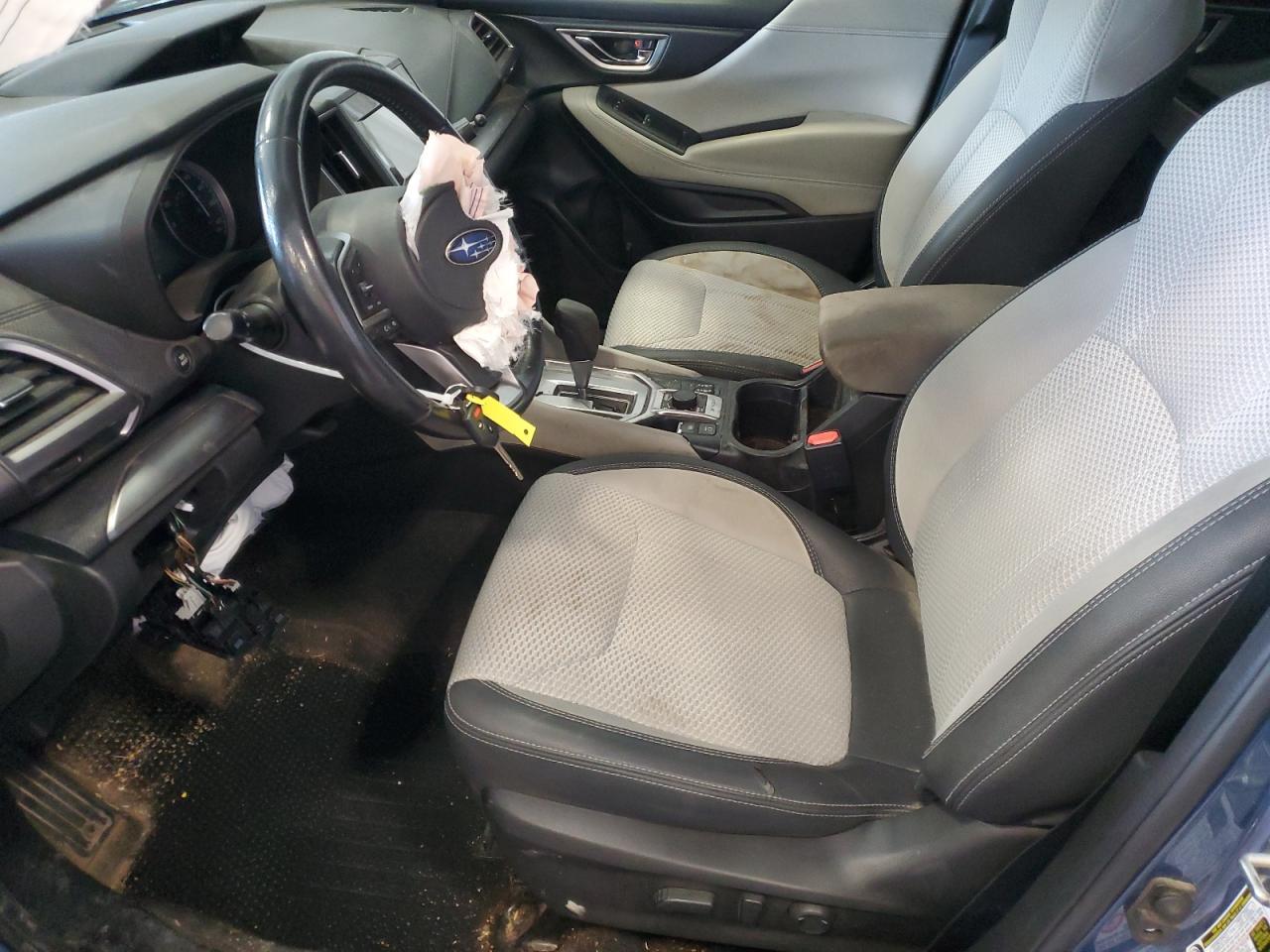 2020 SUBARU FORESTER