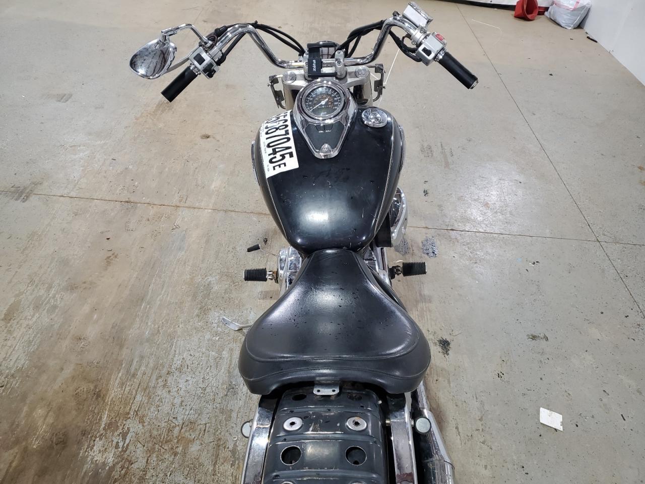 2003 SUZUKI Vl800