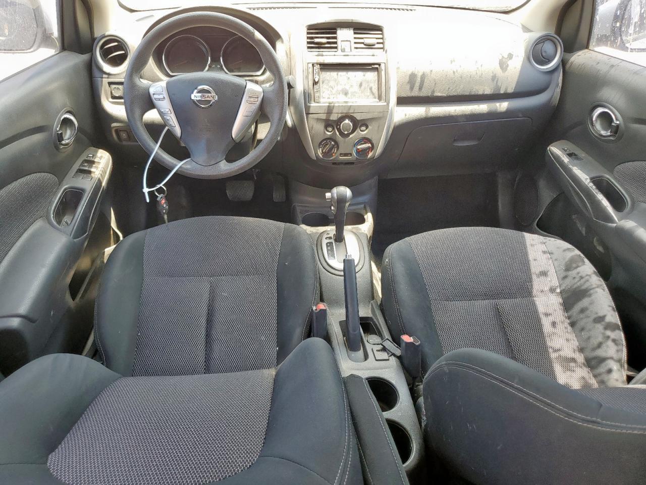 2015 NISSAN VERSA