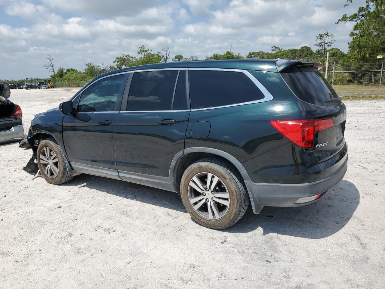 2016 HONDA PILOT
