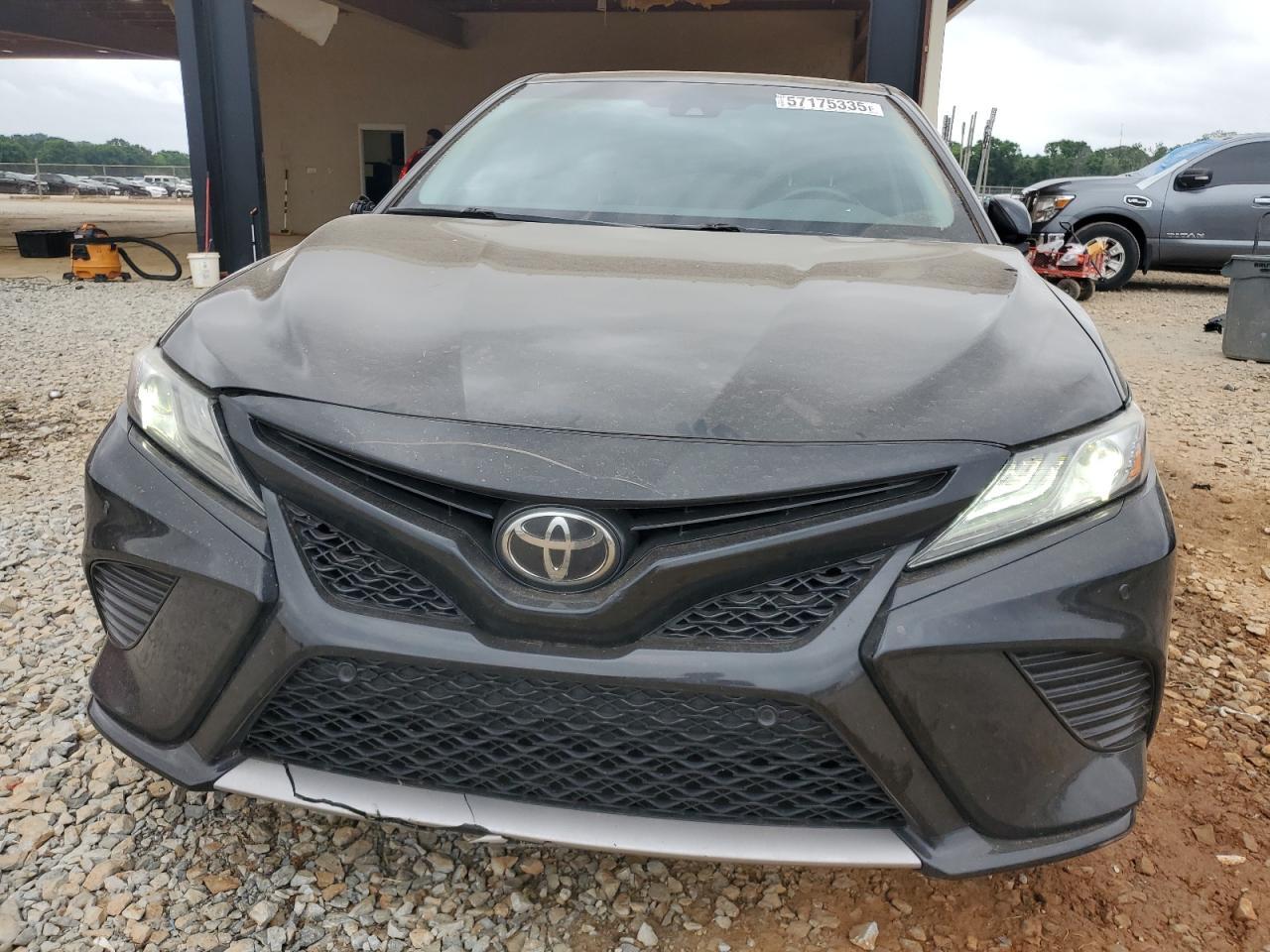 2018 TOYOTA CAMRY
