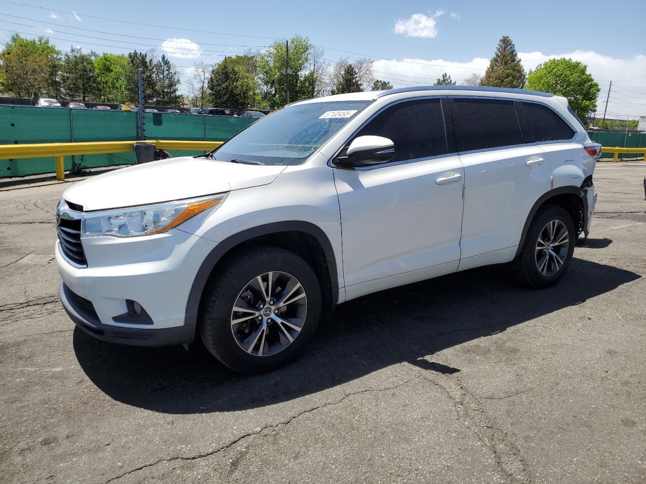 2016 TOYOTA HIGHLANDER