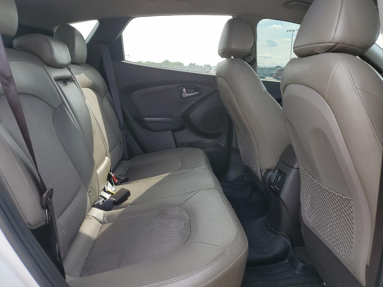 2015 HYUNDAI TUCSON
