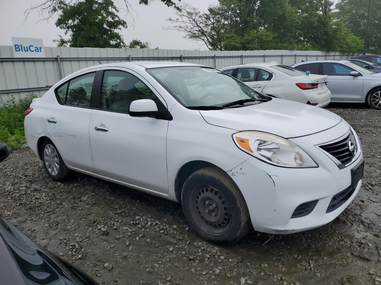 2013 NISSAN VERSA