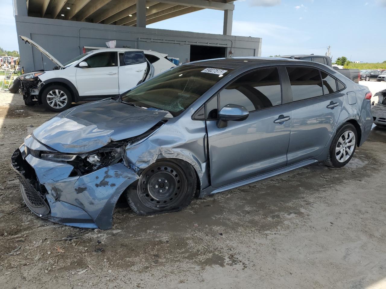 2022 TOYOTA COROLLA