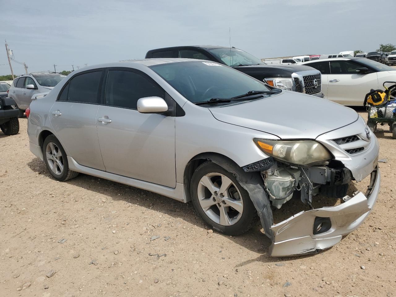 2011 TOYOTA COROLLA