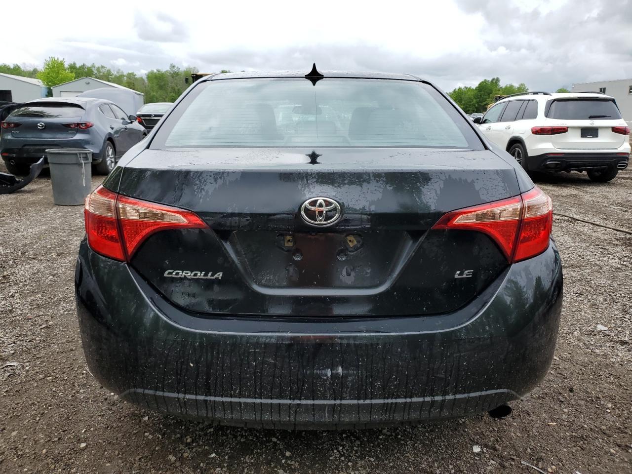 2017 TOYOTA COROLLA