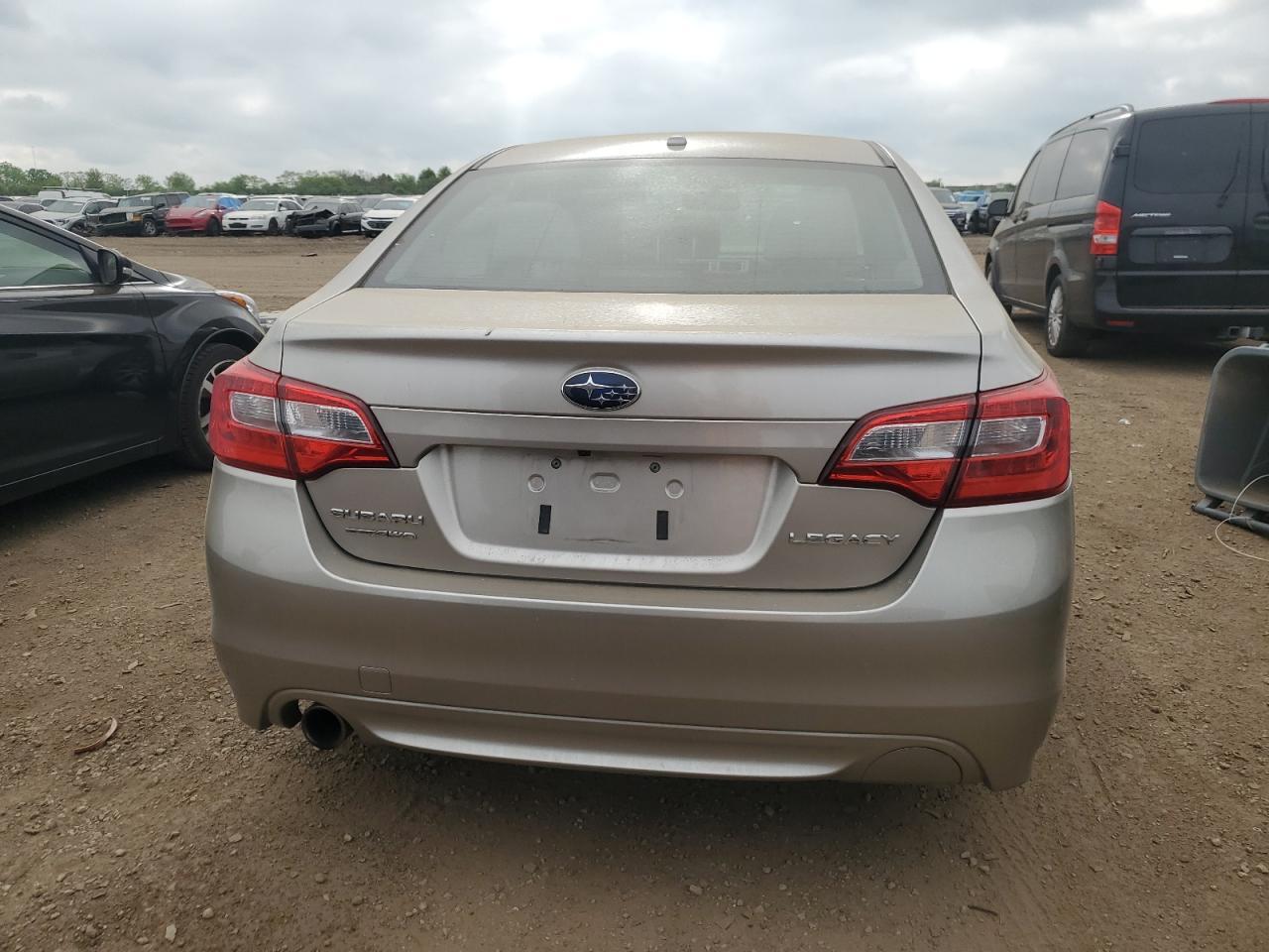 2015 SUBARU Legacy