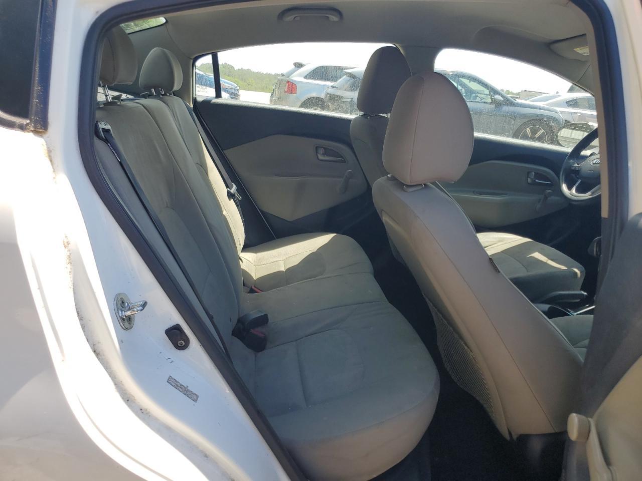 2014 KIA RIO