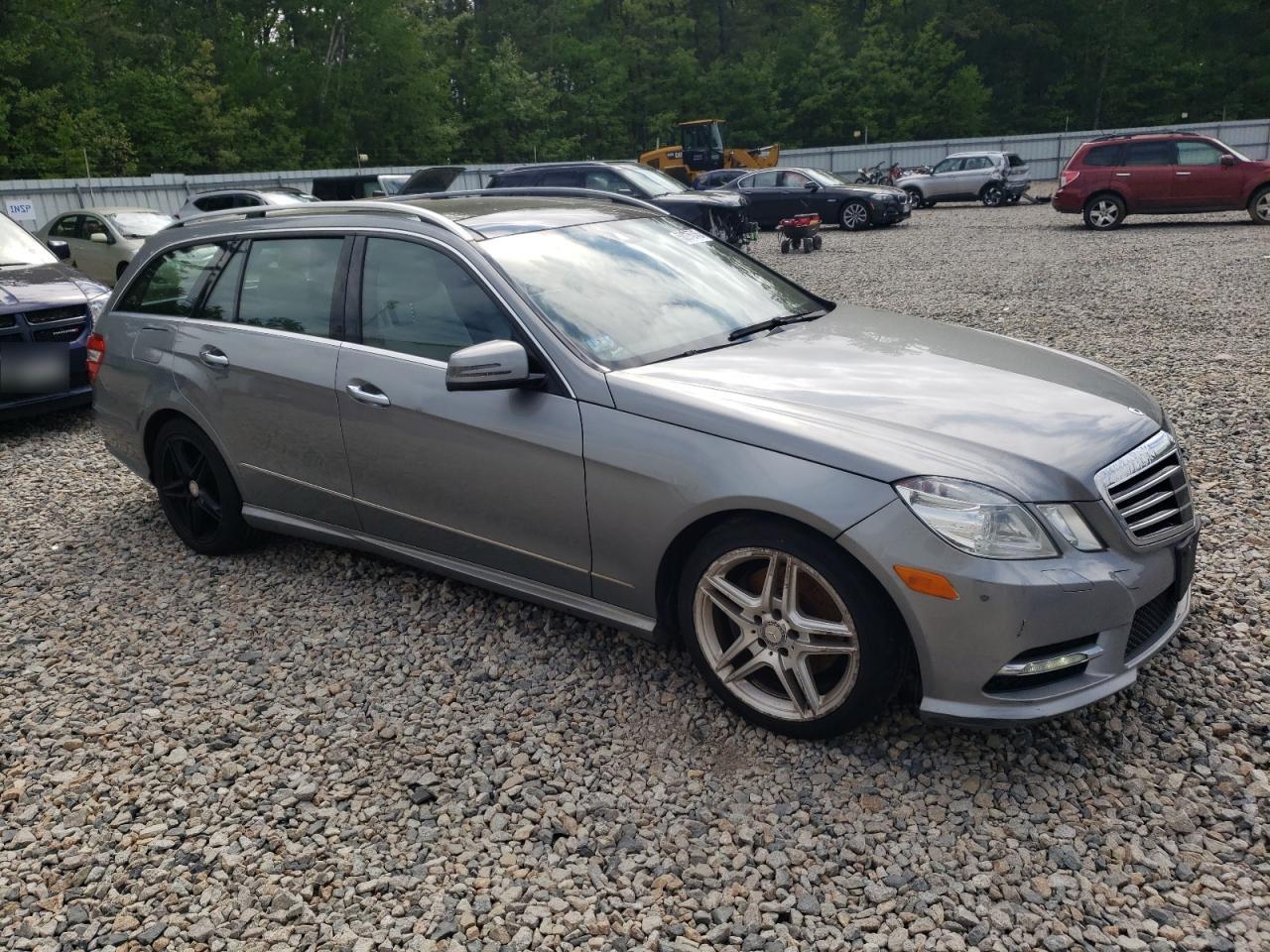 2013 MERCEDES-BENZ E-Class