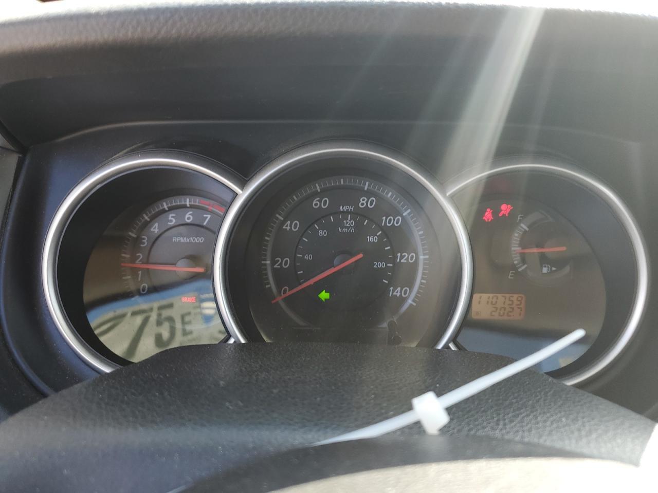 2010 NISSAN VERSA