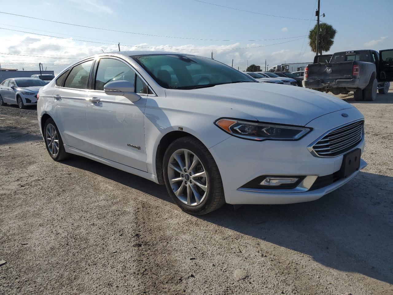 2017 FORD FUSION
