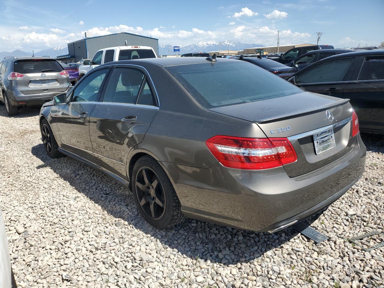 2013 MERCEDES-BENZ E-Class