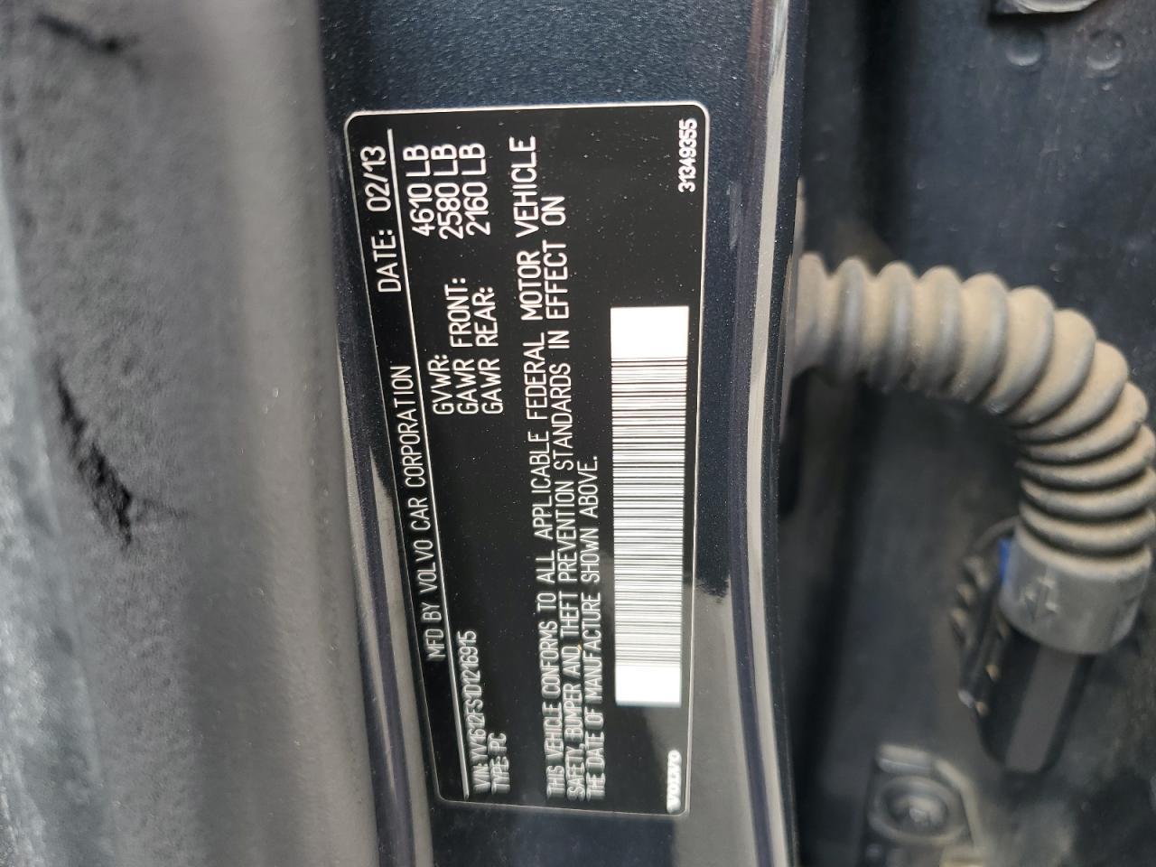 2013 VOLVO
