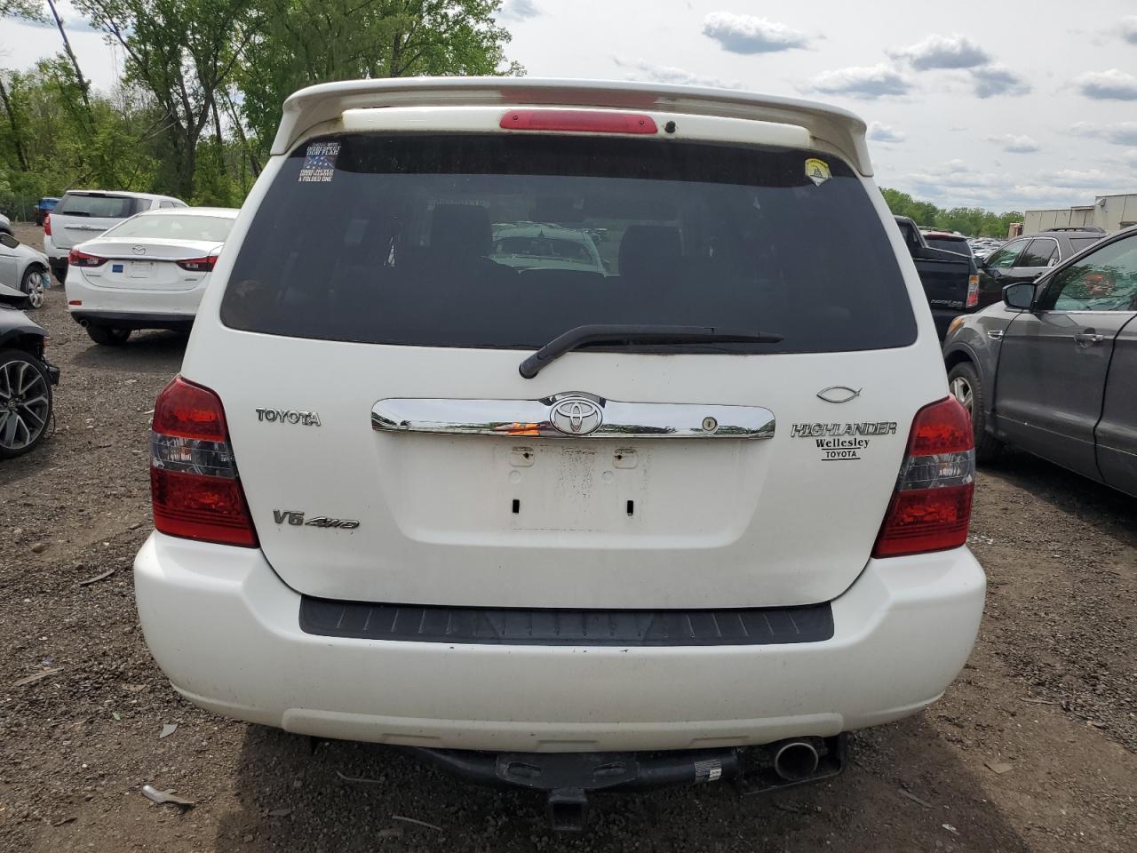2006 TOYOTA HIGHLANDER