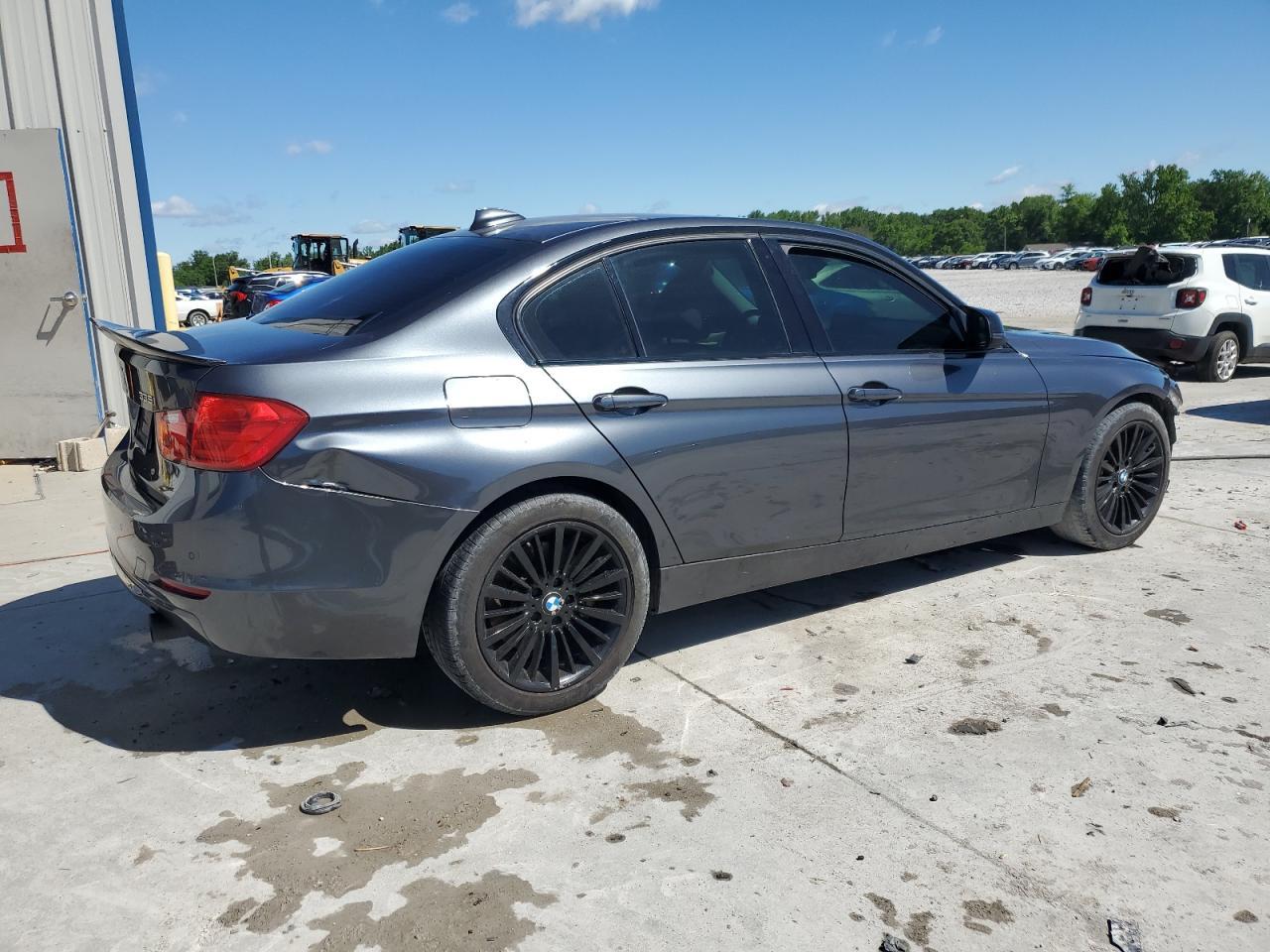 2013 BMW 3 SERIES