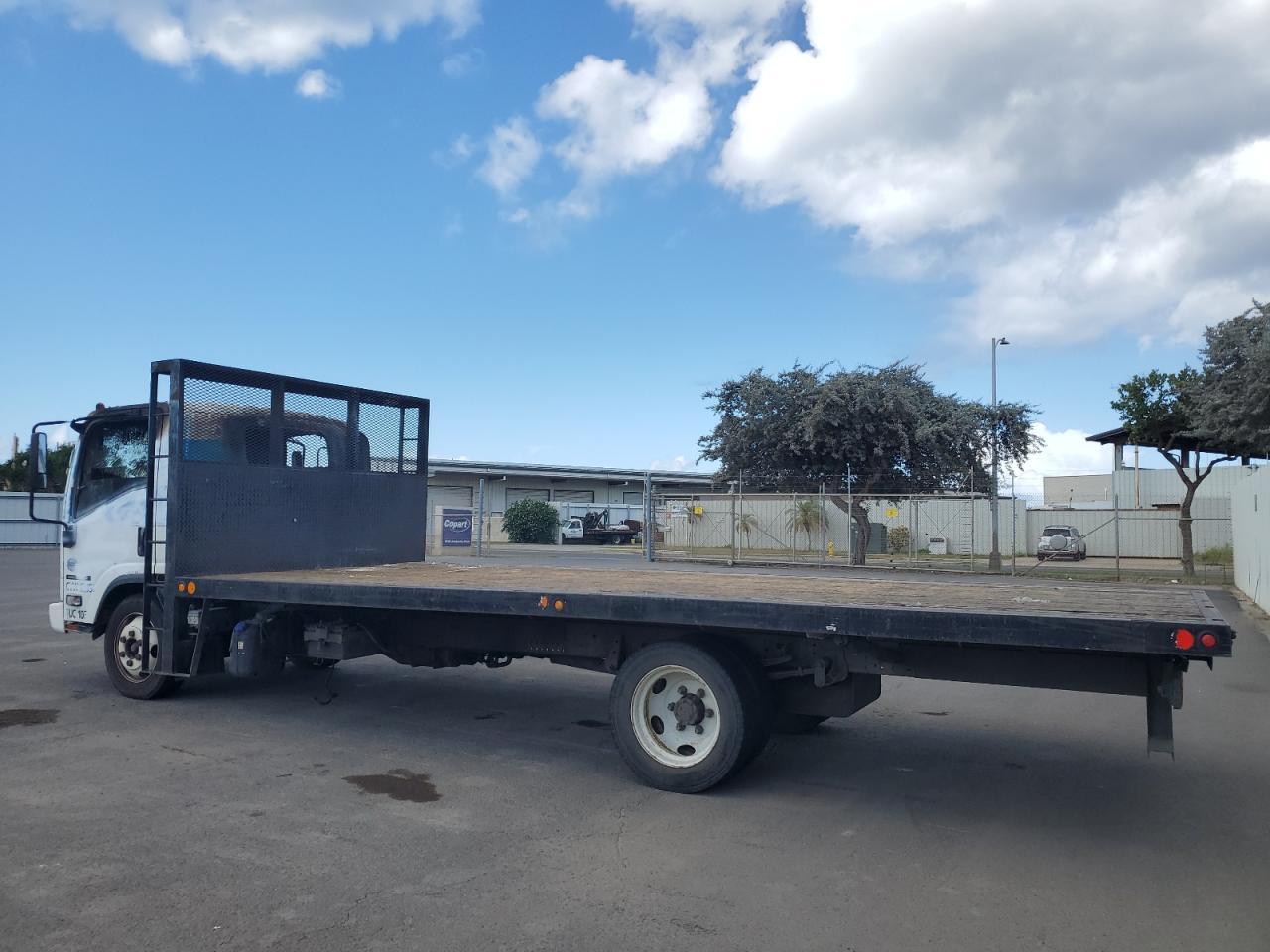 2015 ISUZU NQR