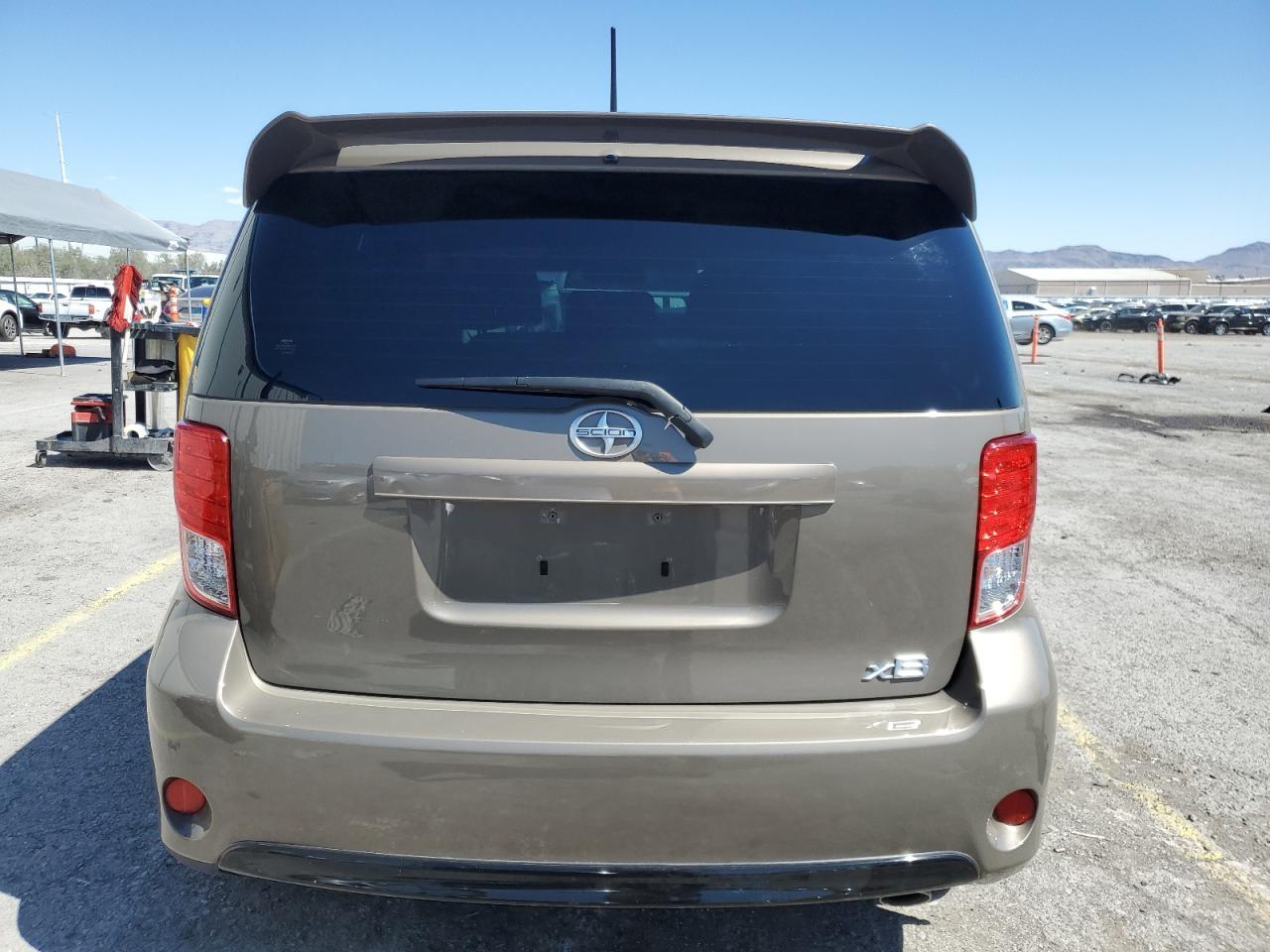 2014 TOYOTA SCION