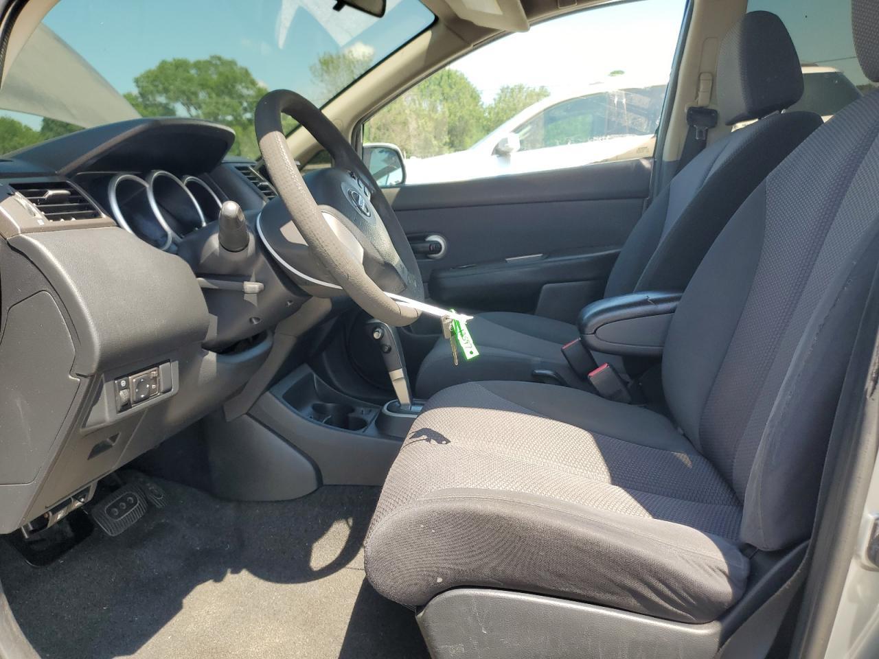2009 NISSAN VERSA