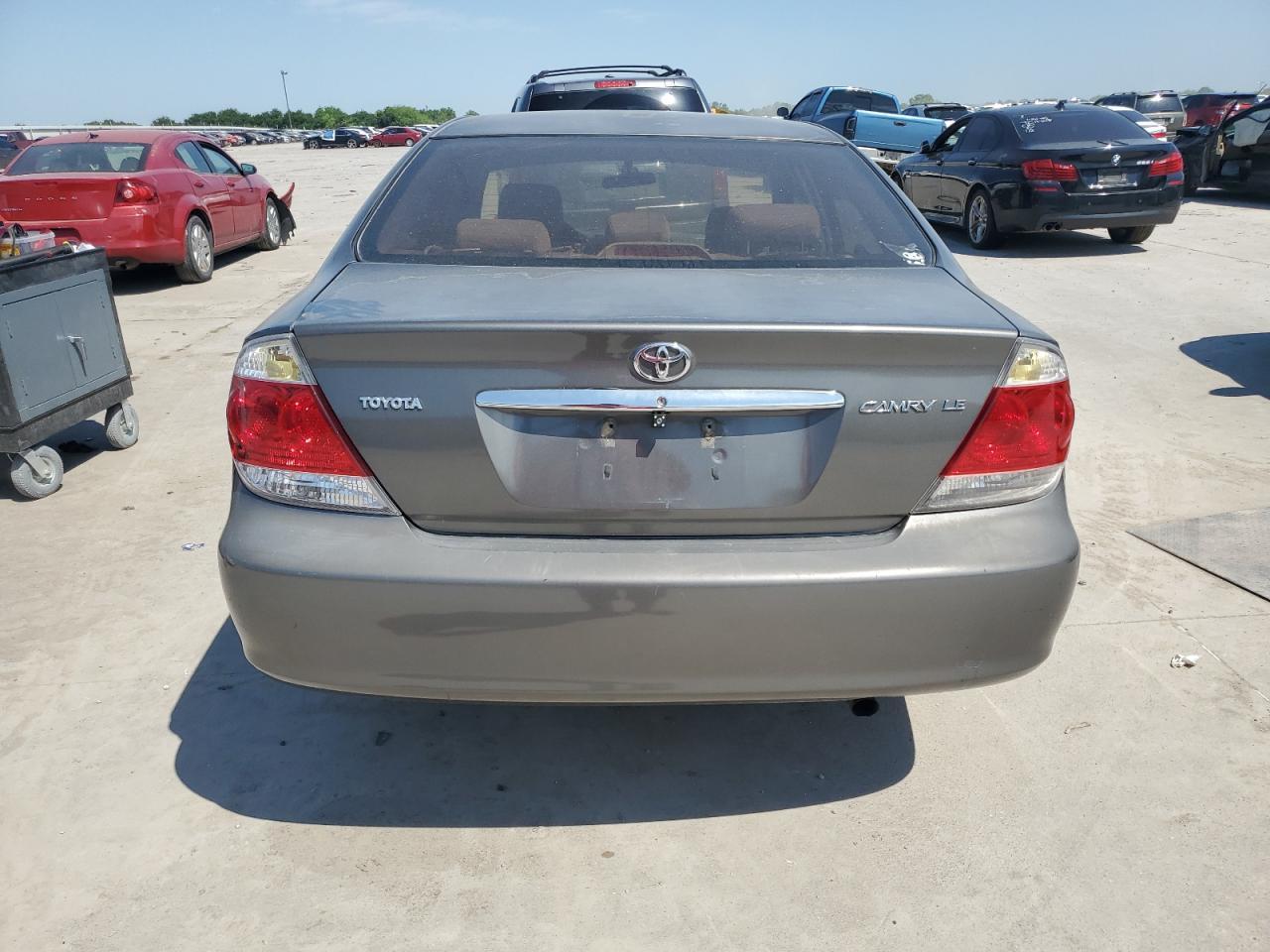 2005 TOYOTA CAMRY