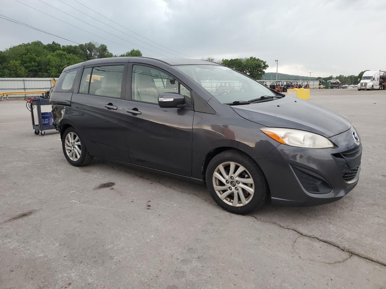2013 MAZDA 5