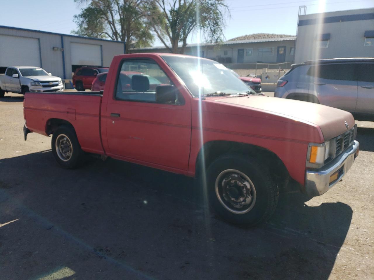 1995 NISSAN Navara