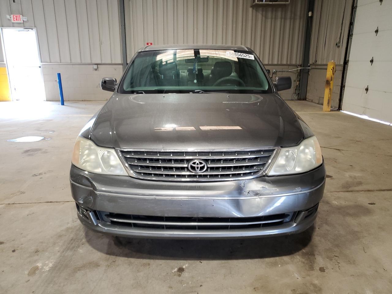 2003 TOYOTA Avalon