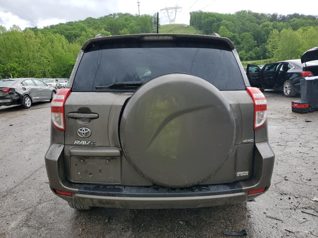 2012 TOYOTA RAV4