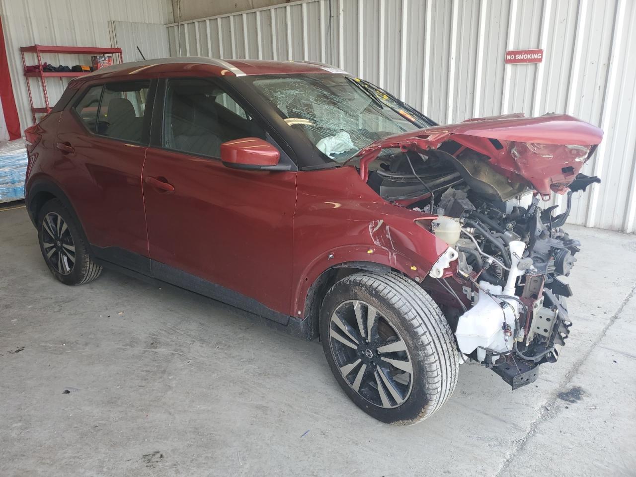 2020 NISSAN KICKS