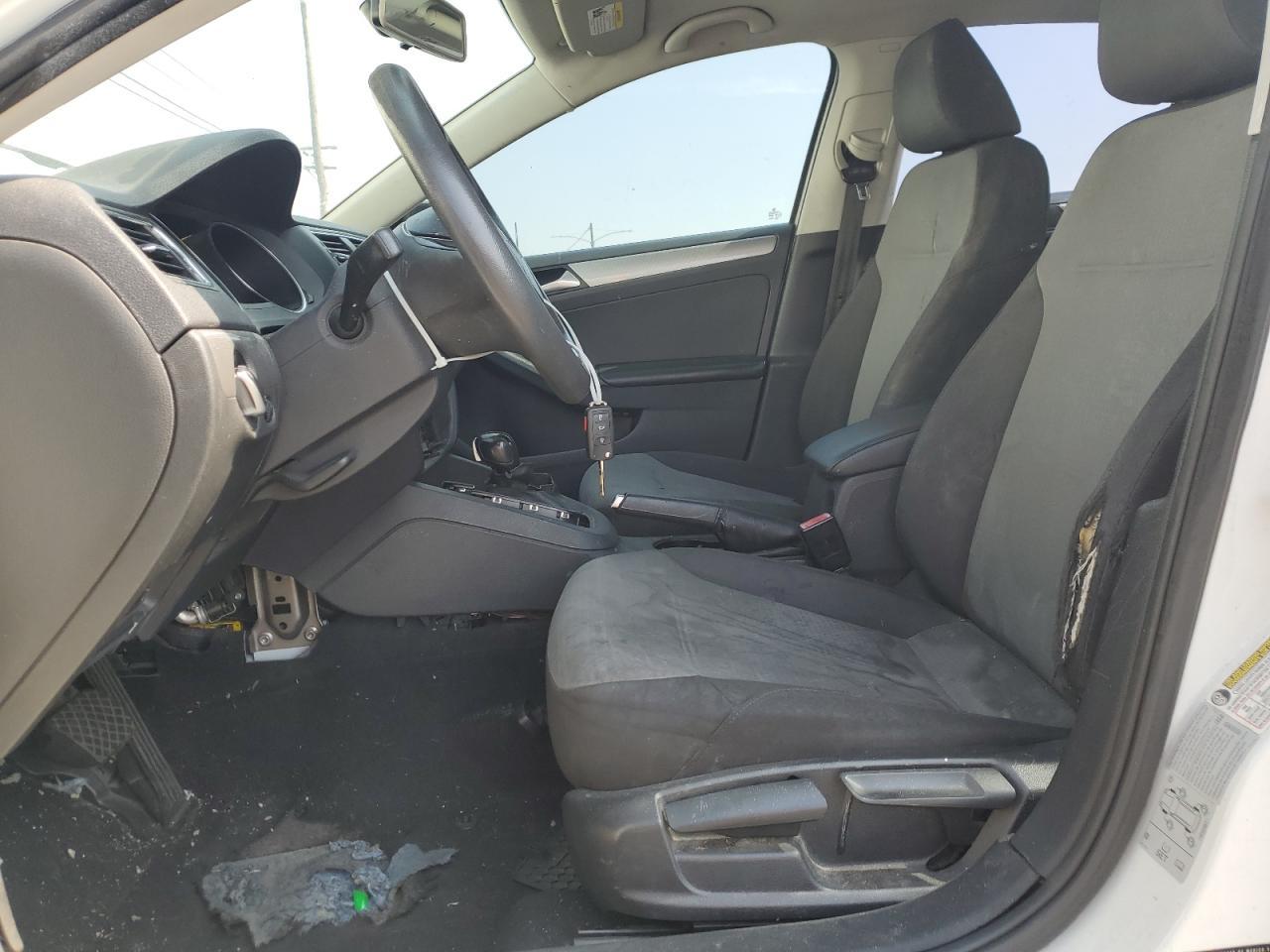 2017 VOLKSWAGEN JETTA