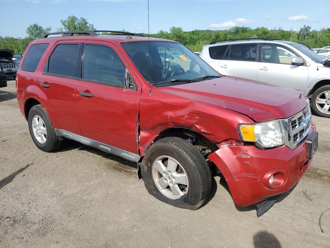 2009 FORD ESCAPE